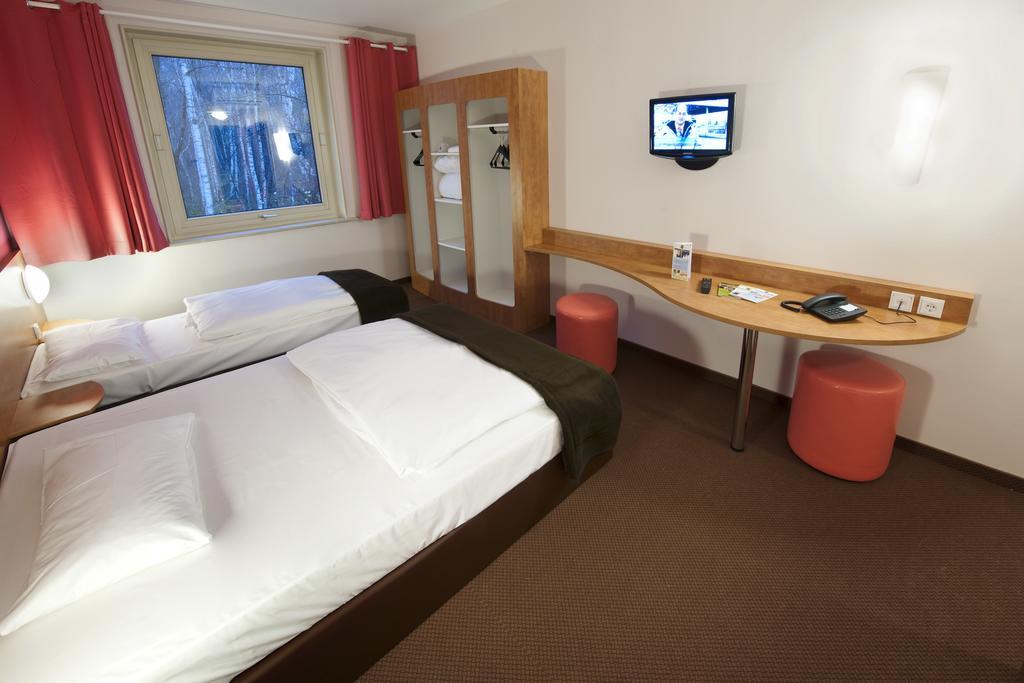 Hotel Hannover-Garbsen Esterno foto