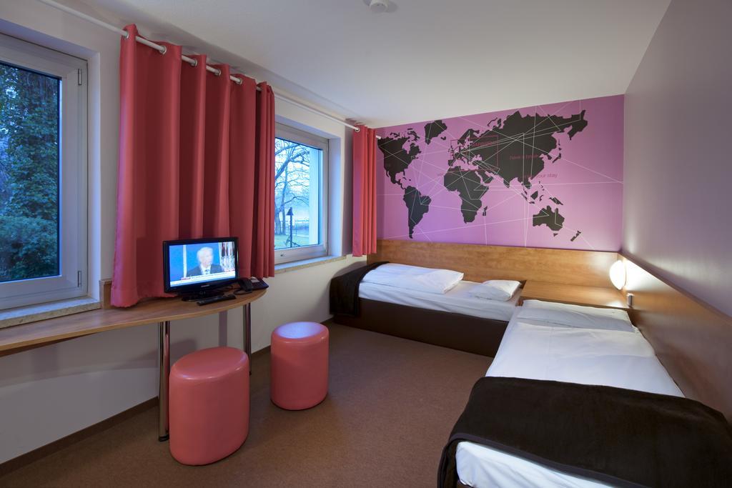 Hotel Hannover-Garbsen Esterno foto