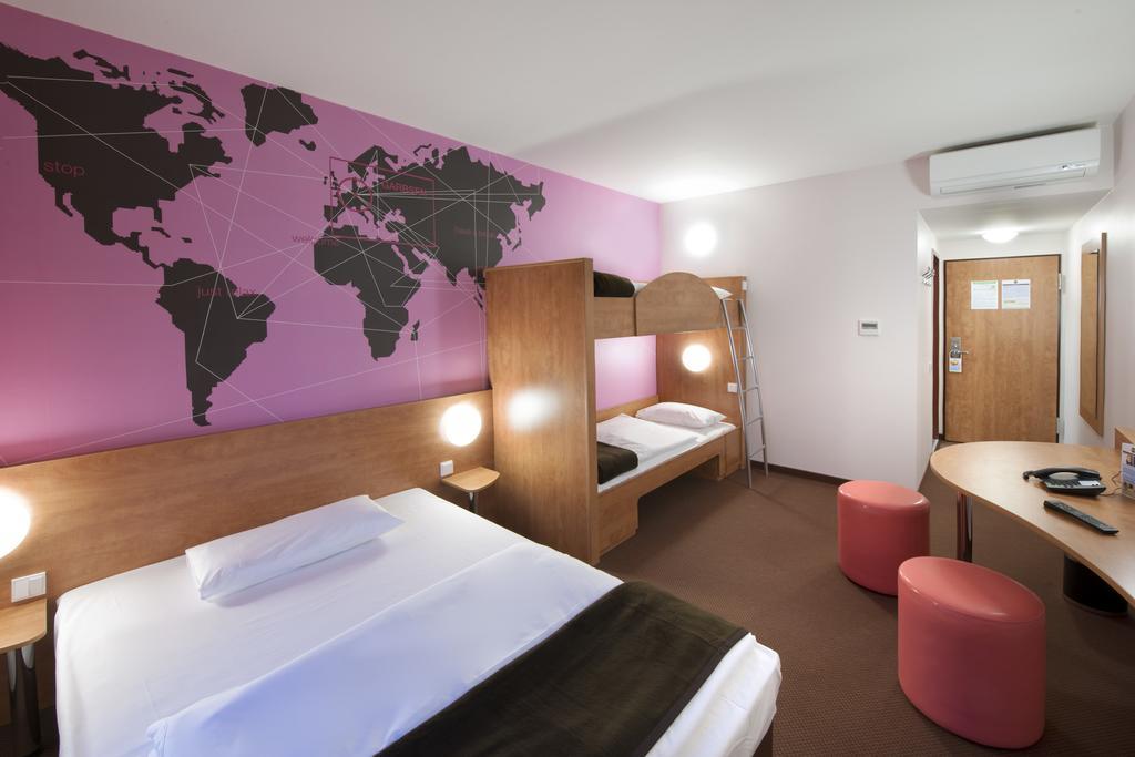 Hotel Hannover-Garbsen Esterno foto
